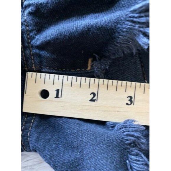 ONE TEASPOON SHORTS DUKES WORN BLACK LOW RISE SZ 30 CUT OFFS FESTIVAL NWT - Picture 10 of 12